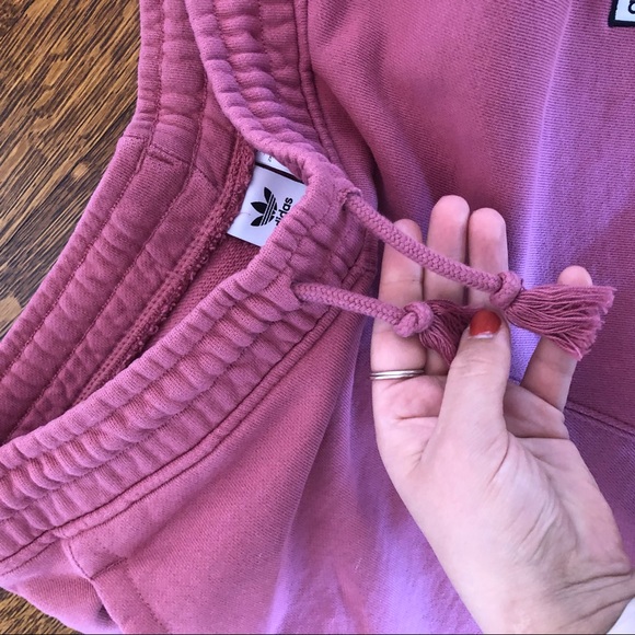 ❌SOLD❌ Women’s Adidas Mid-Rise Joggers - Picture 7 of 7